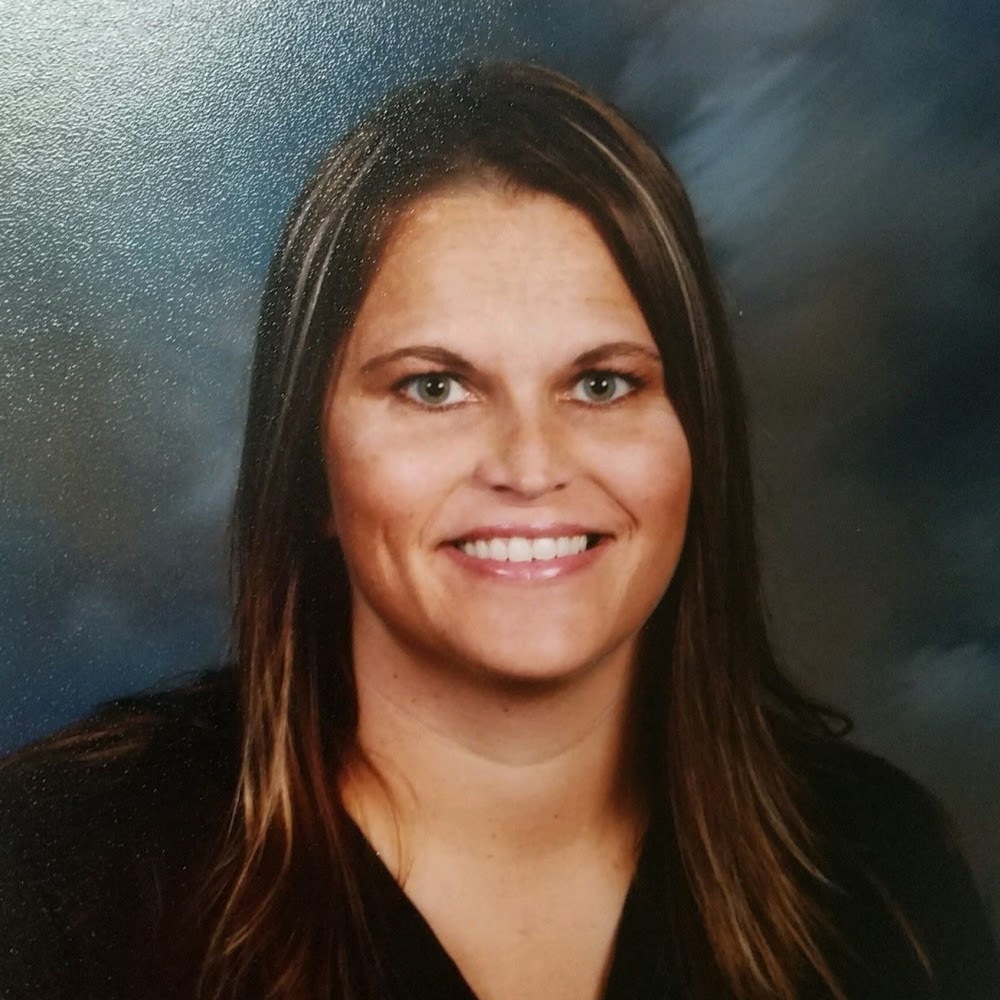 Meet your Posher, Mia